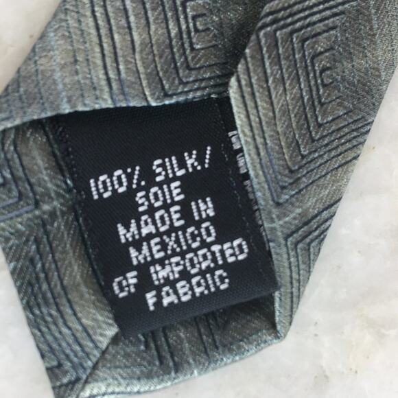 BILL BLASS SILK TIE - Picture 5 of 14